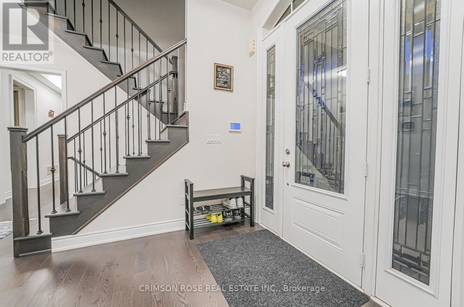 3207 Millicent Avenue, Oakville, Ontario  L6H 7C5 - Photo 6 - W12580334