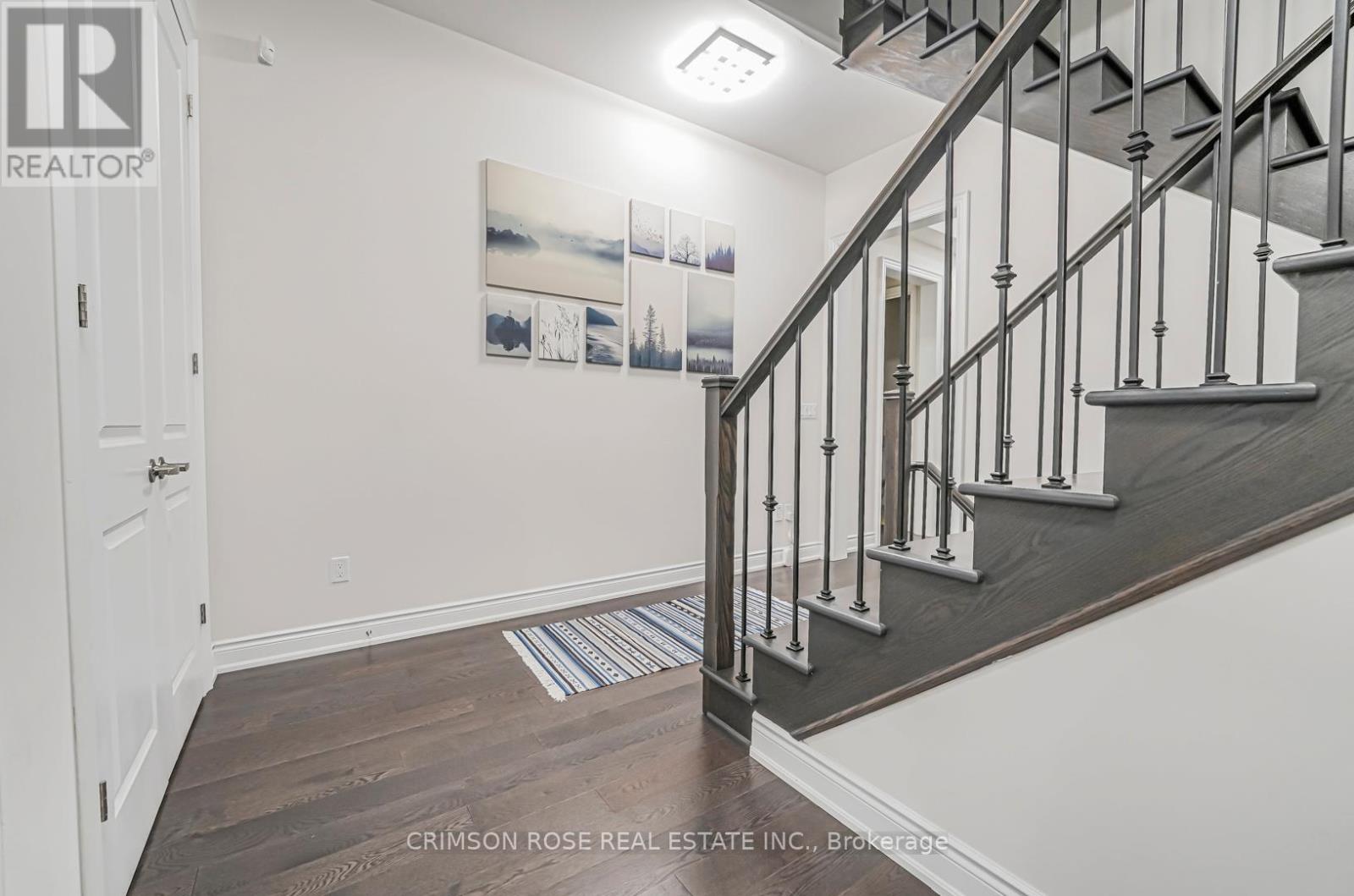 3207 Millicent Avenue, Oakville, Ontario  L6H 7C5 - Photo 7 - W12580334