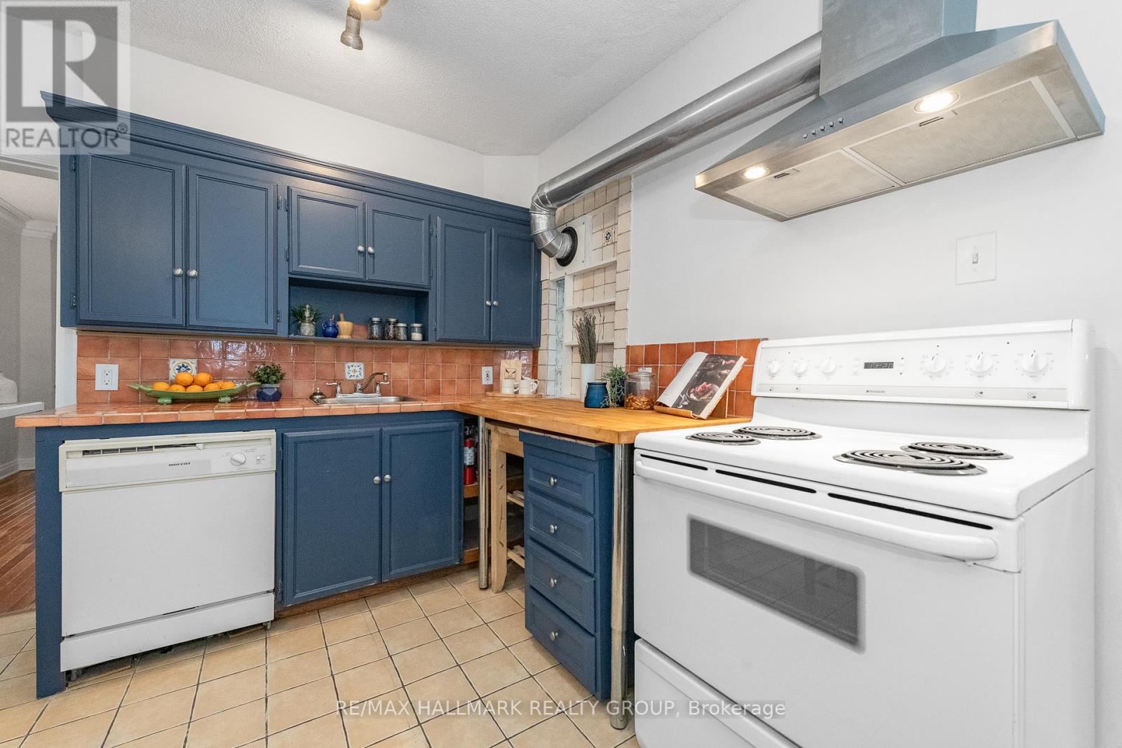 82 Beech Street, Ottawa, Ontario  K1S 3J8 - Photo 11 - X12580382