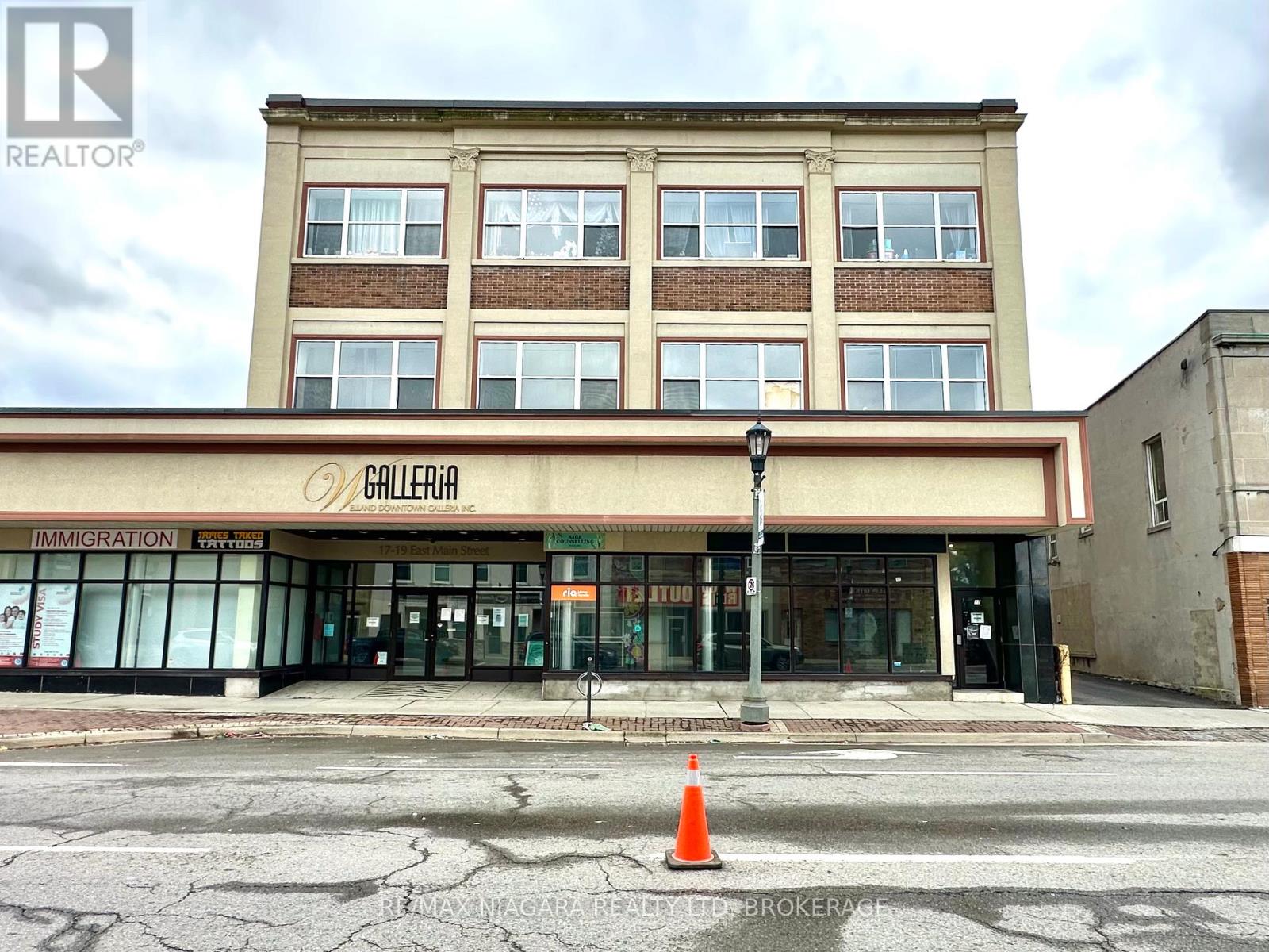 9 - 17 East Main Street, Welland, Ontario  L3B 3W4 - Photo 12 - X12580376