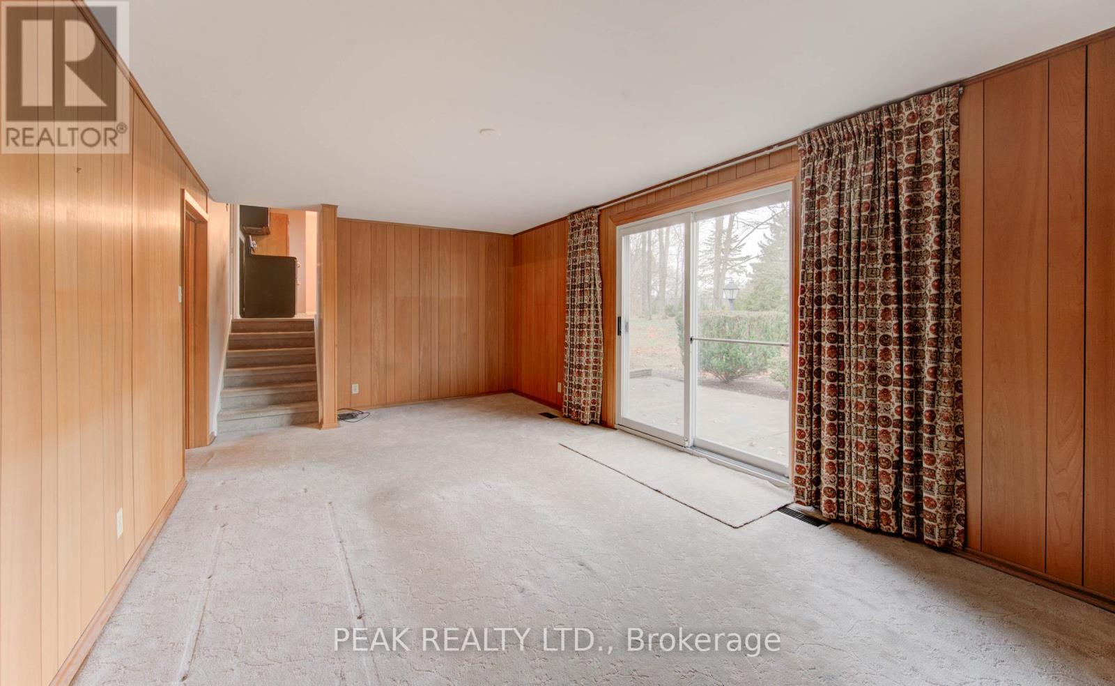 38 Glenwood Drive, Kitchener, Ontario  N2A 1H7 - Photo 11 - X12579892