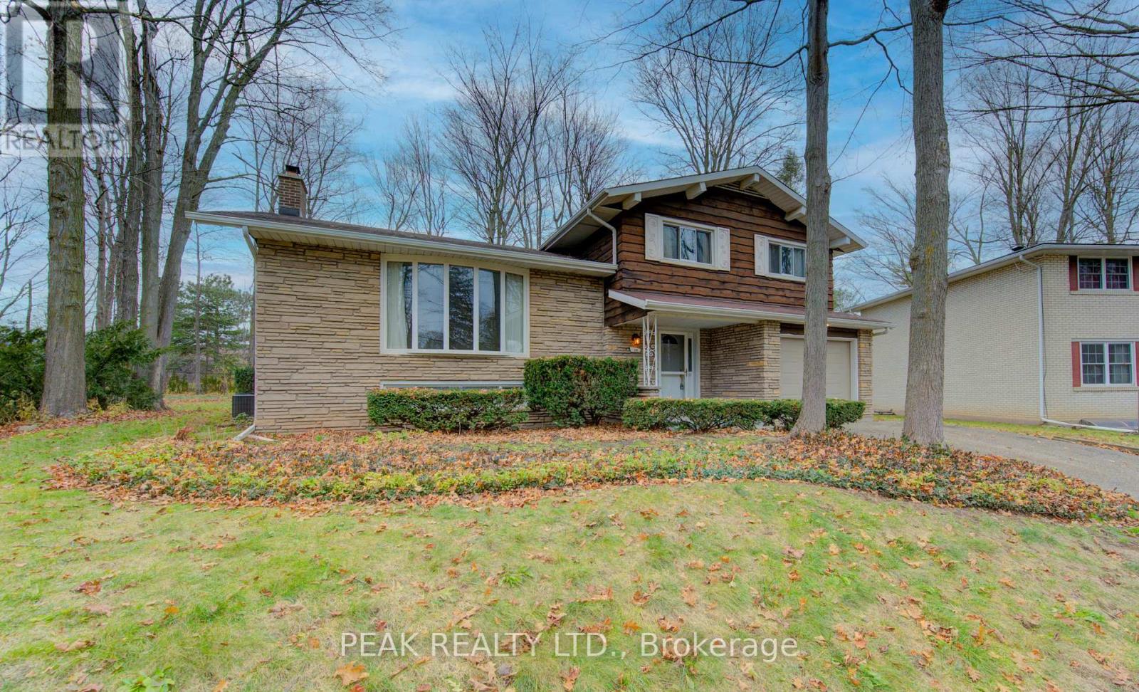 38 Glenwood Drive, Kitchener, Ontario  N2A 1H7 - Photo 2 - X12579892