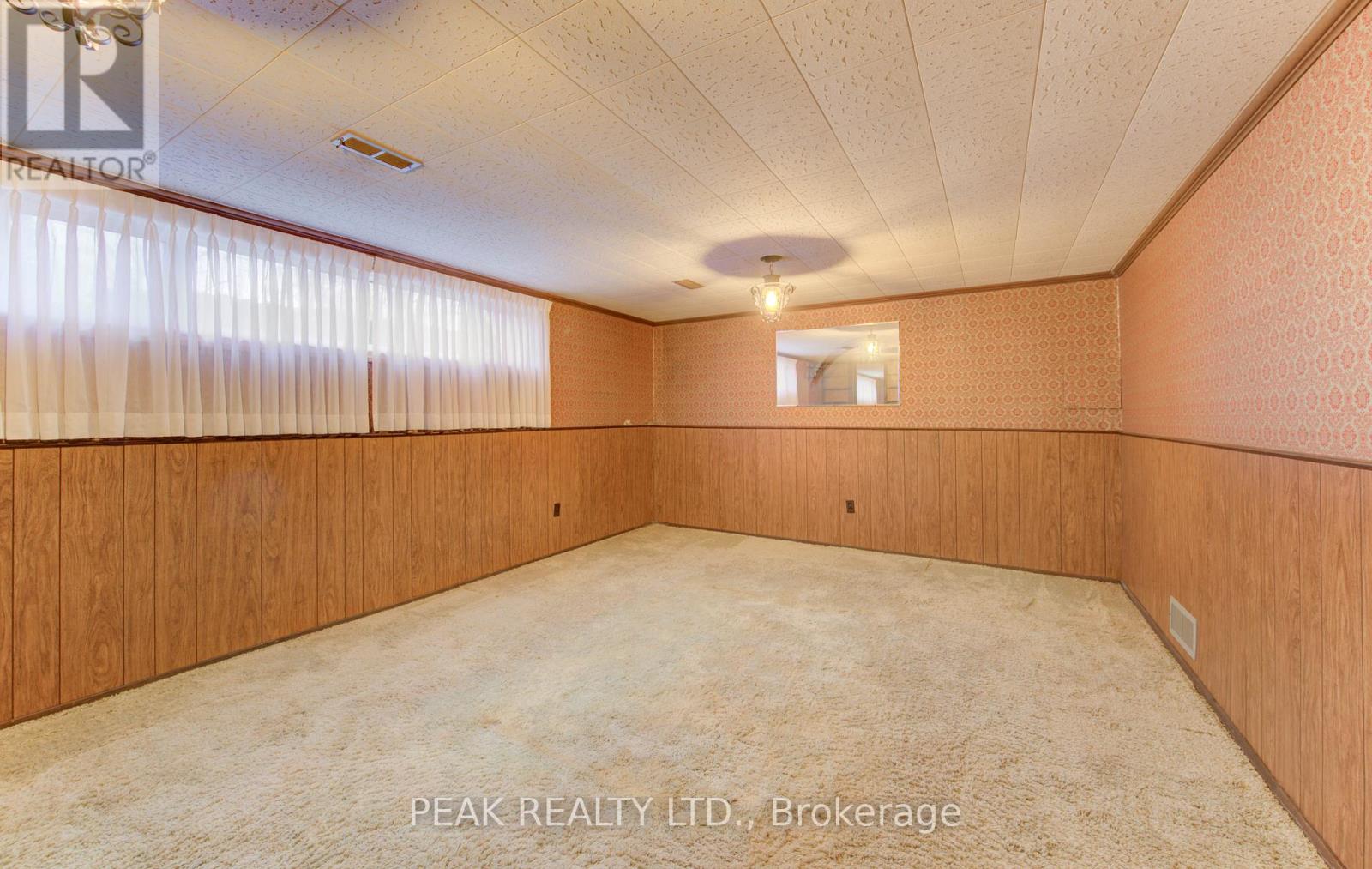 38 Glenwood Drive, Kitchener, Ontario  N2A 1H7 - Photo 32 - X12579892