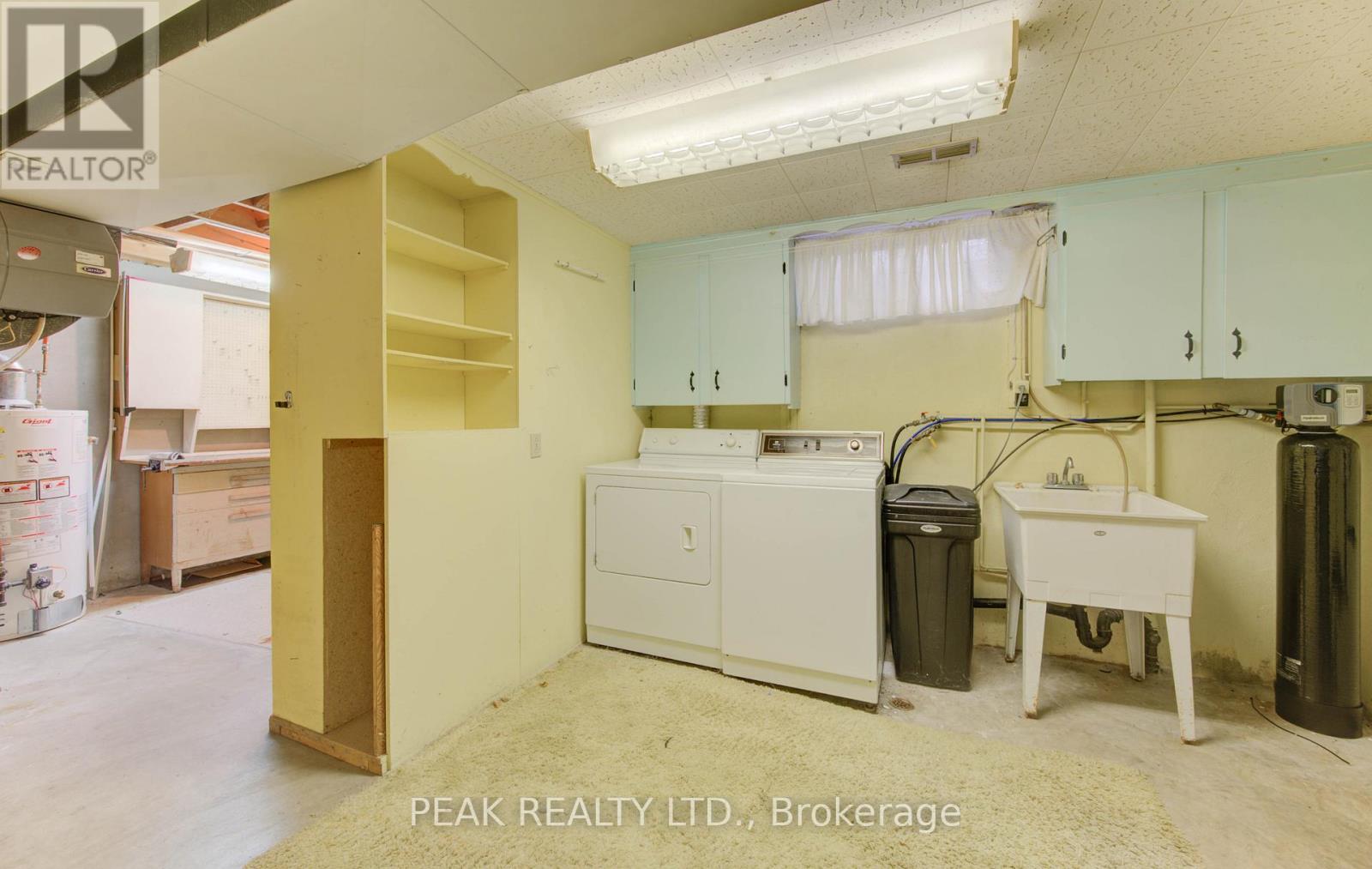 38 Glenwood Drive, Kitchener, Ontario  N2A 1H7 - Photo 37 - X12579892