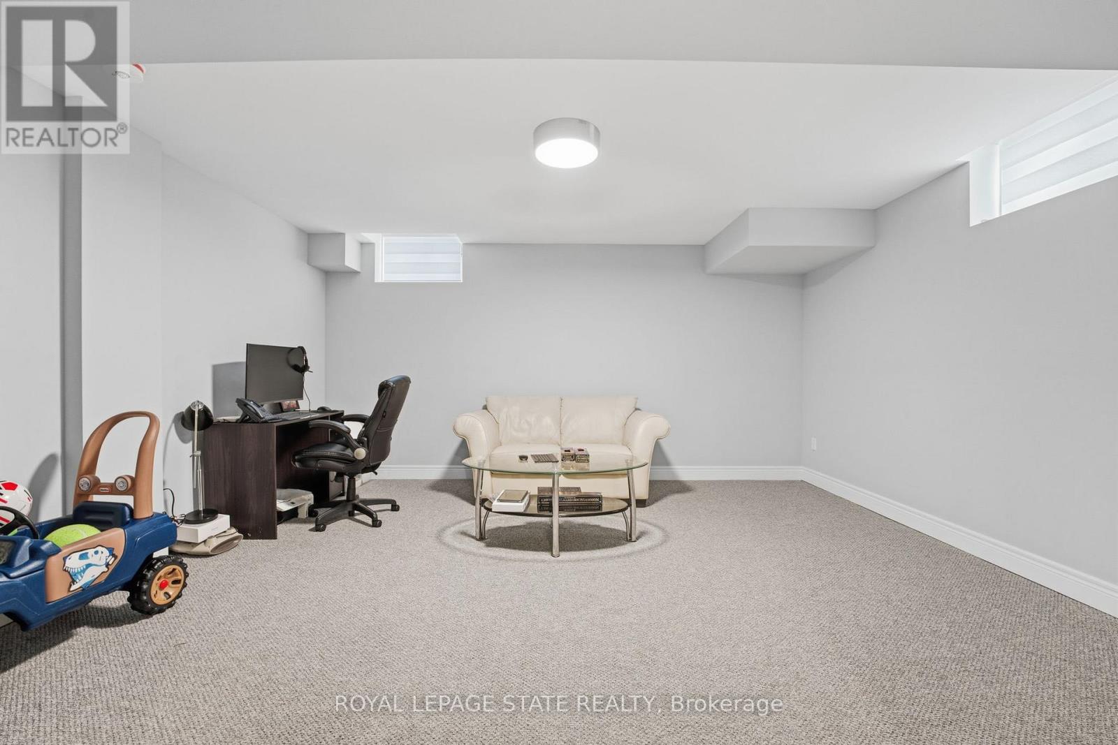 29 Roselawn Avenue, Hamilton, Ontario  L9G 0H9 - Photo 21 - X12580332