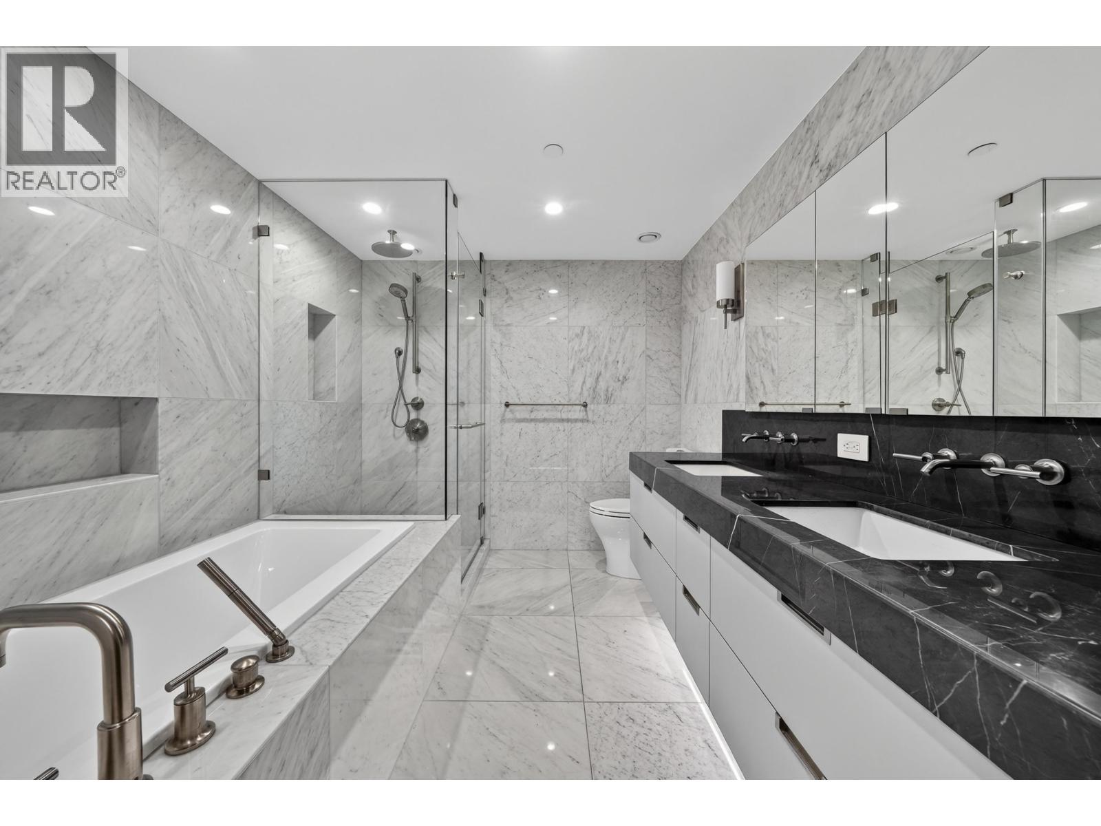 2403 1335 Howe Street, Vancouver, British Columbia  V6Z 0H1 - Photo 18 - R3070427