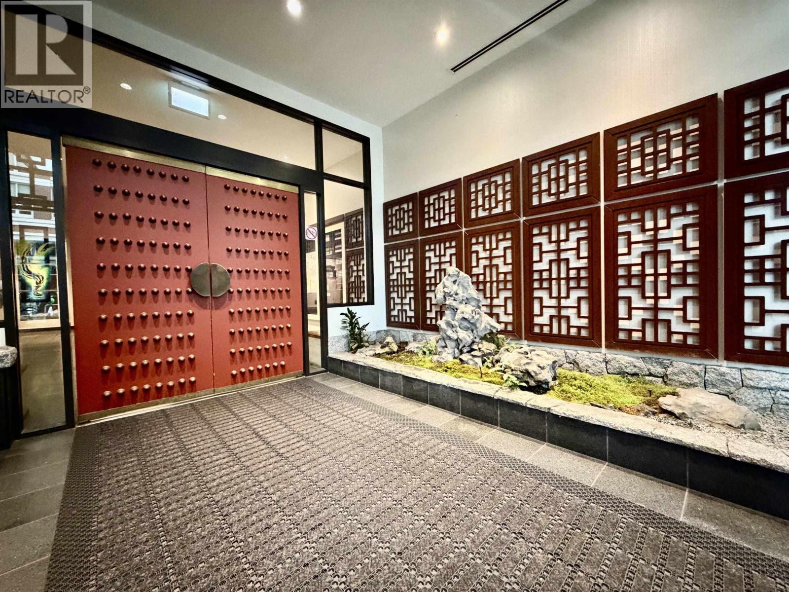 1508 188 Keefer Street, Vancouver, British Columbia  V6A 0E3 - Photo 2 - R3070436