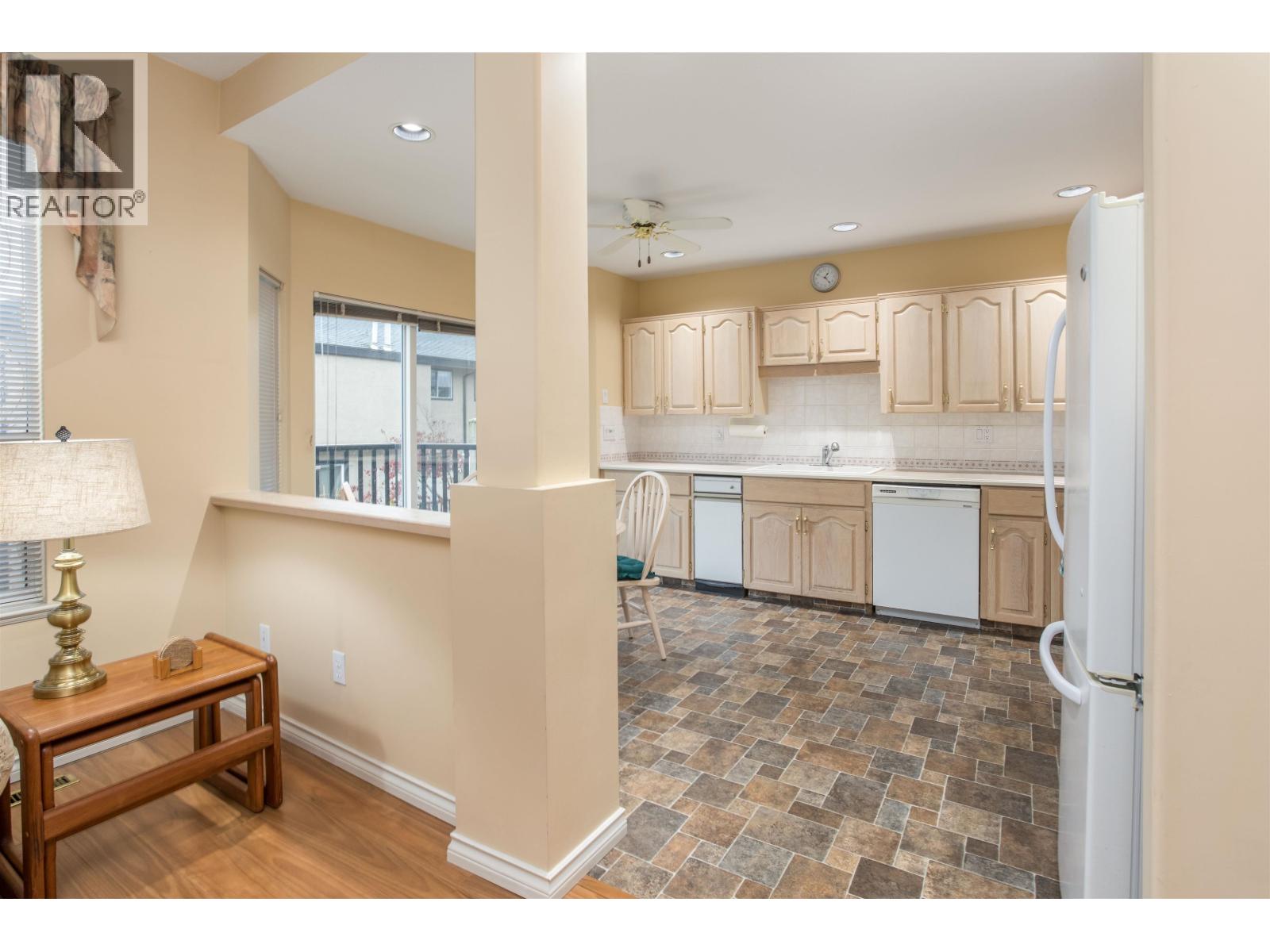 21 22488 116 Avenue, Maple Ridge, British Columbia  V2X 0X6 - Photo 7 - R3070444