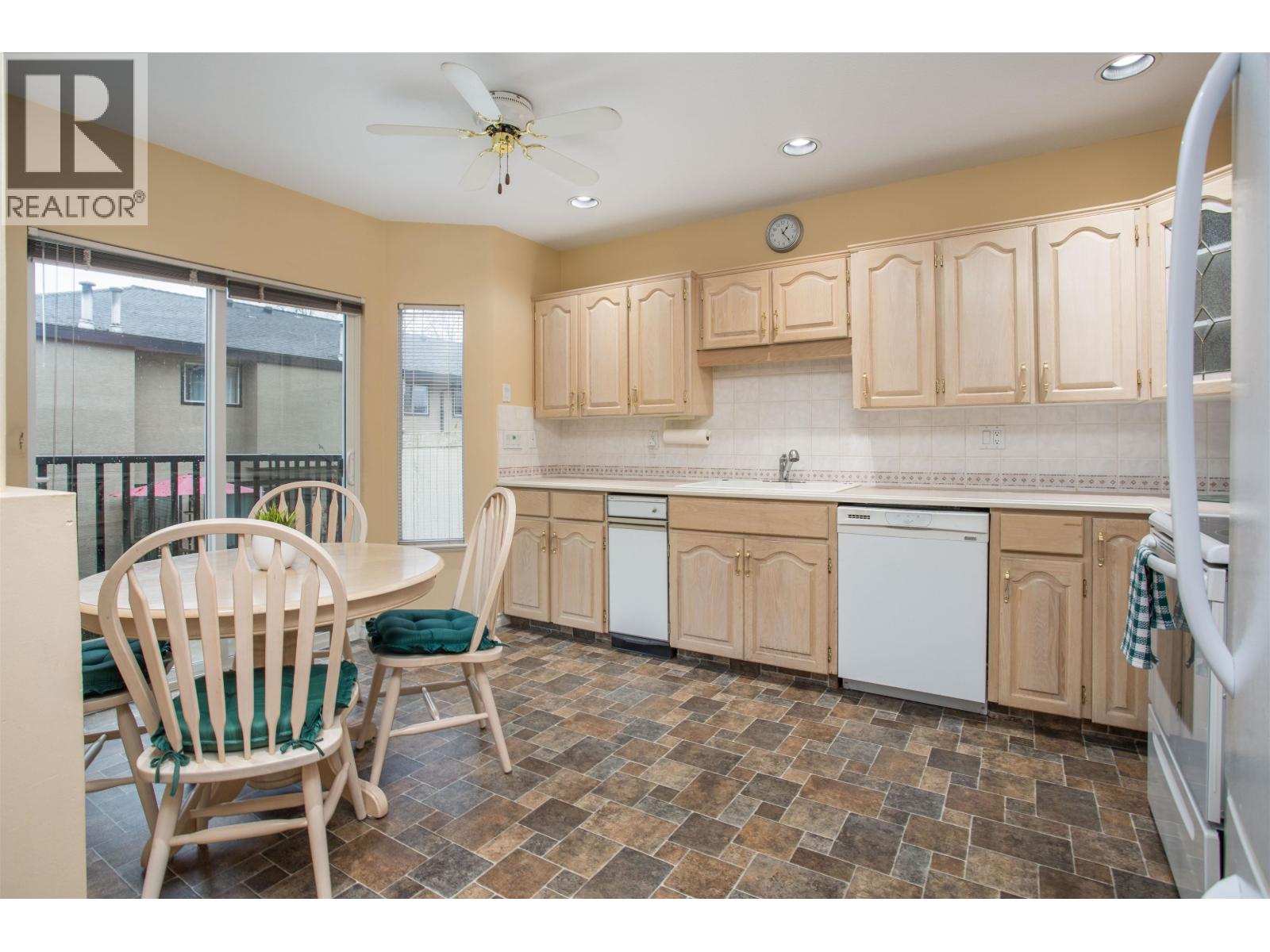 21 22488 116 Avenue, Maple Ridge, British Columbia  V2X 0X6 - Photo 8 - R3070444