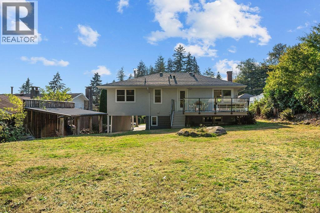 814 Plymouth Drive, North Vancouver, British Columbia  V7H 2H7 - Photo 15 - R3070447