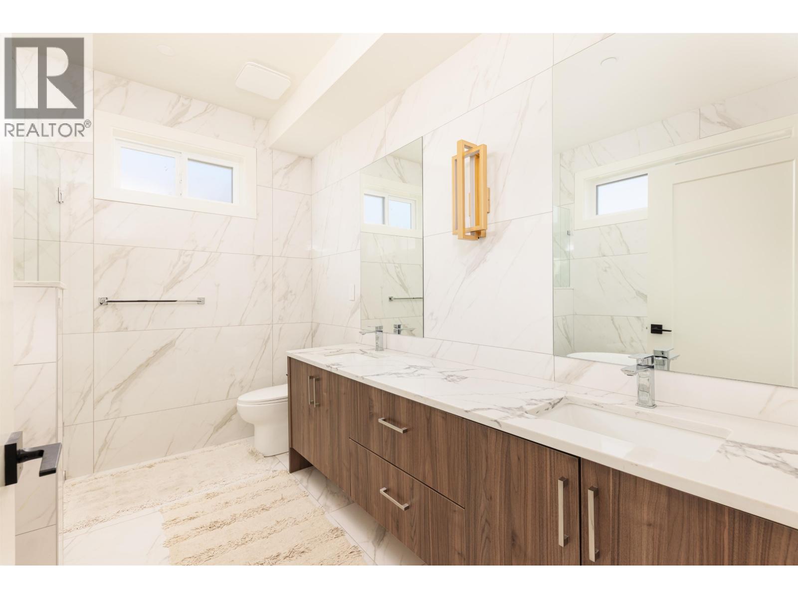 2719 E 46th Avenue, Vancouver, British Columbia  V5S 1A6 - Photo 11 - R3070465