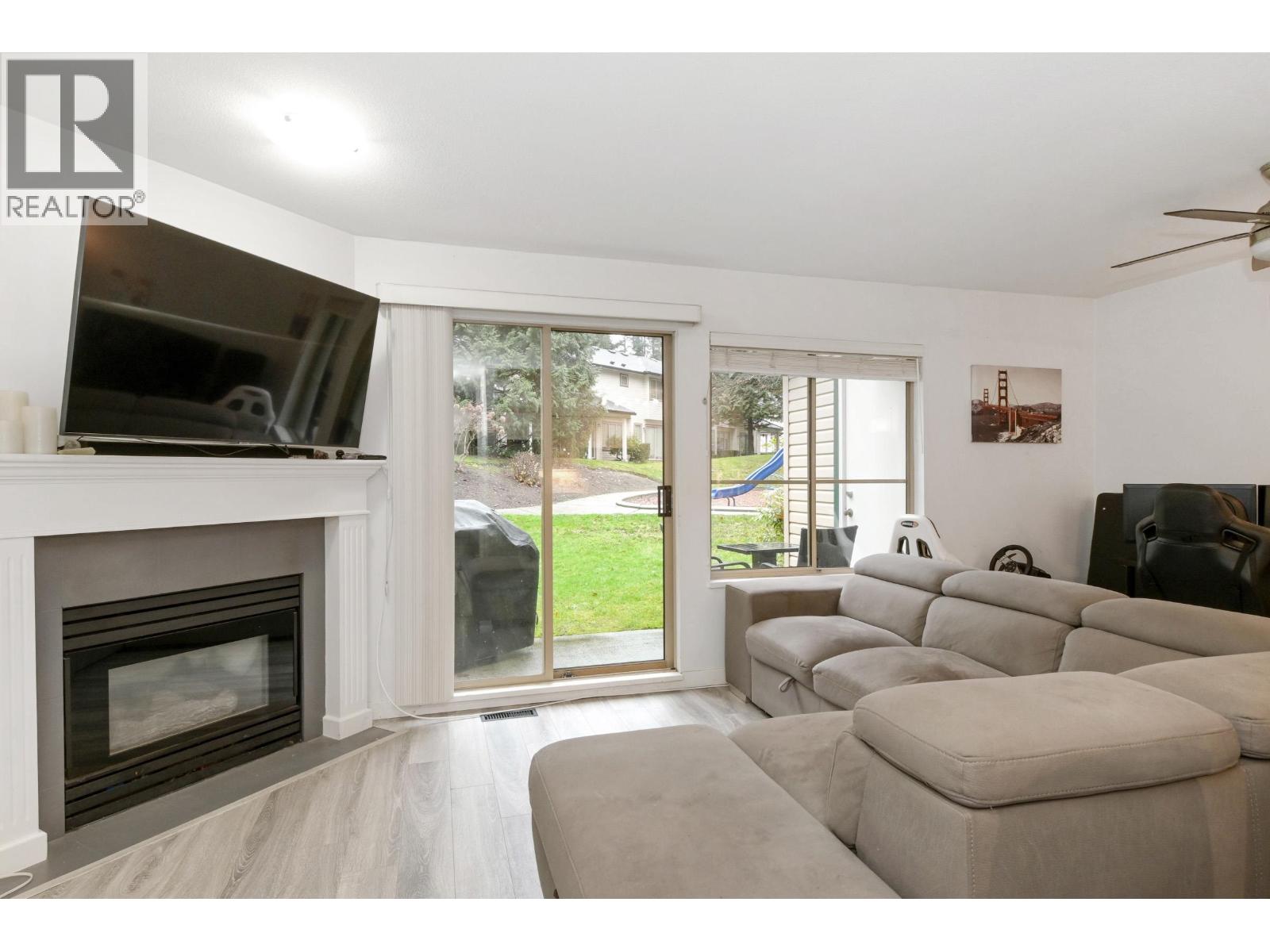 34 21960 River Road, Maple Ridge, British Columbia  V2X 2C3 - Photo 2 - R3070018