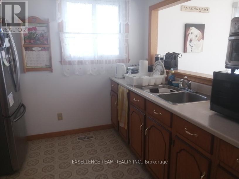 6803 St. Louis Point Road S, South Glengarry, Ontario  K0C 2E0 - Photo 23 - X12410453