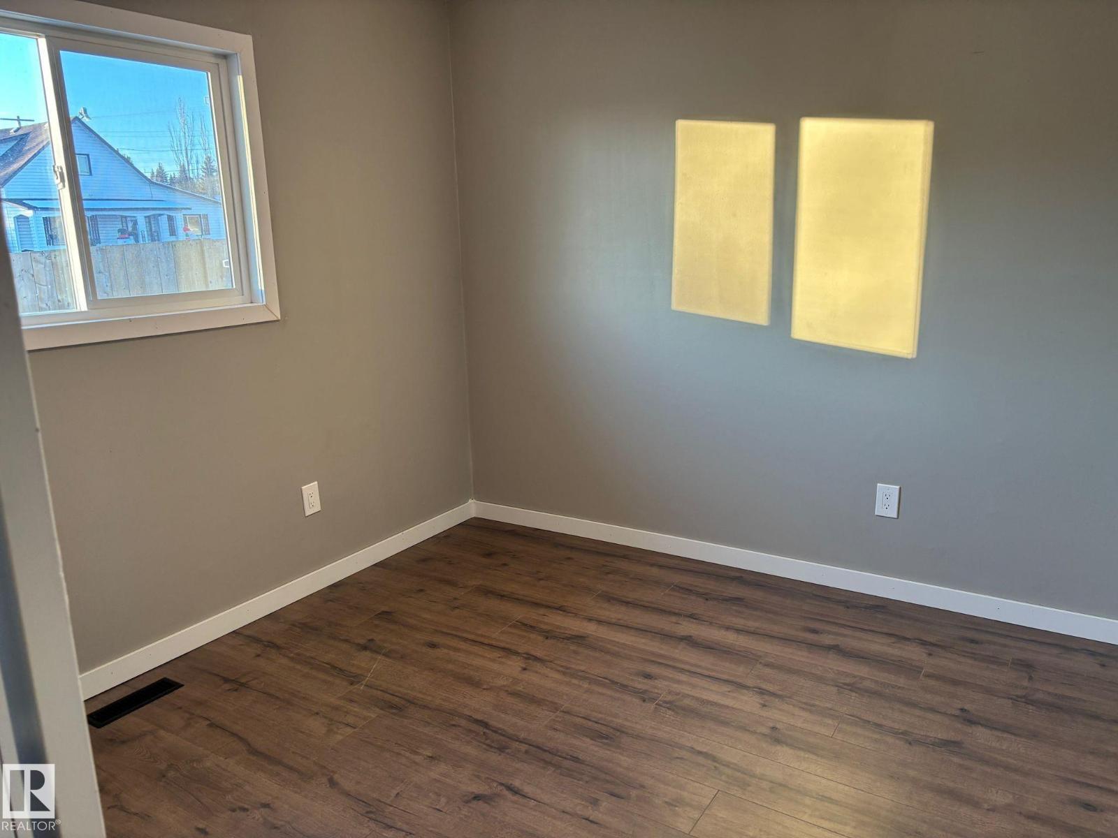 5022 51 Av, Elk Point, Alberta  T0A 1A0 - Photo 11 - E4466809