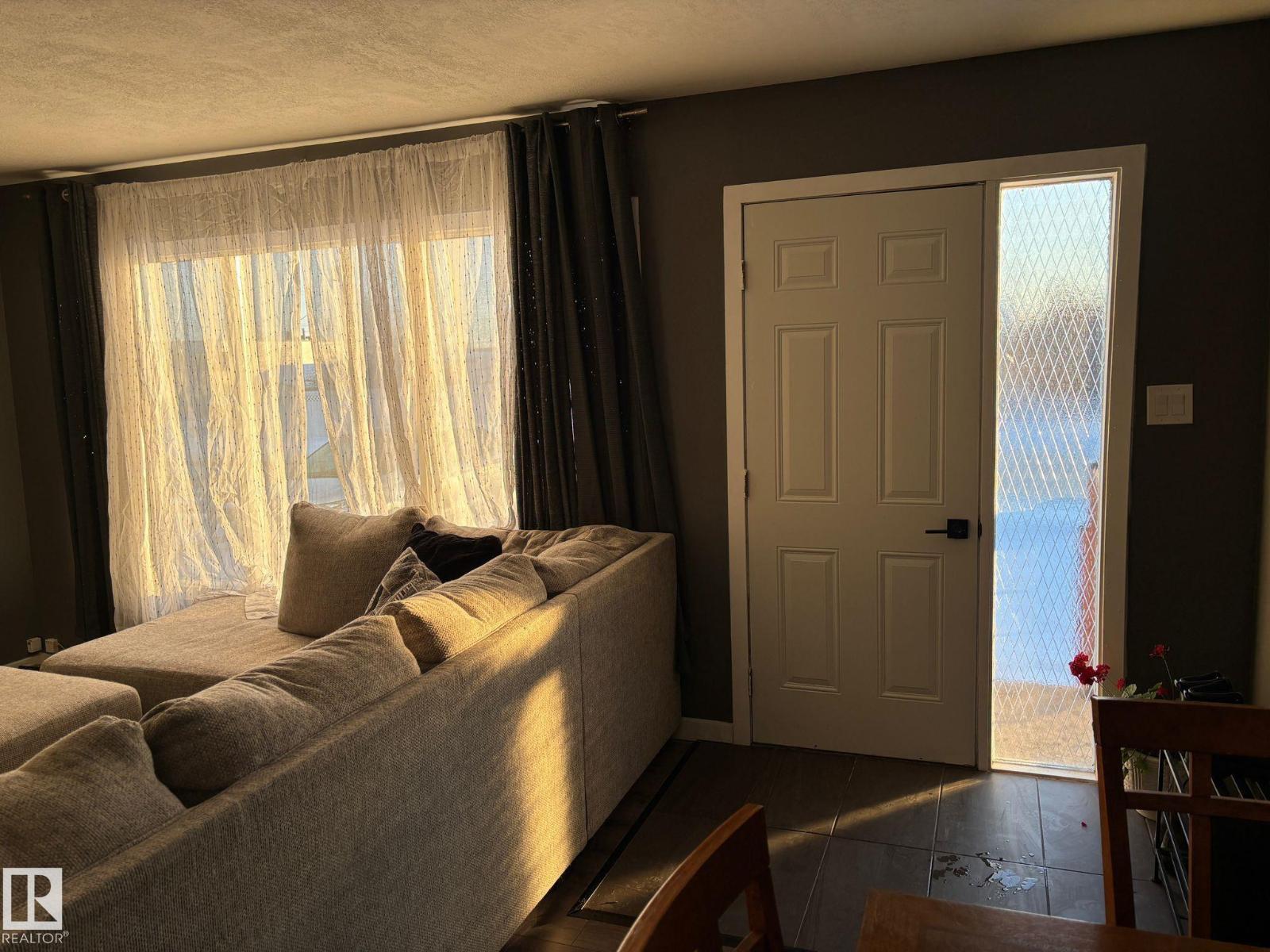 5022 51 Av, Elk Point, Alberta  T0A 1A0 - Photo 12 - E4466809