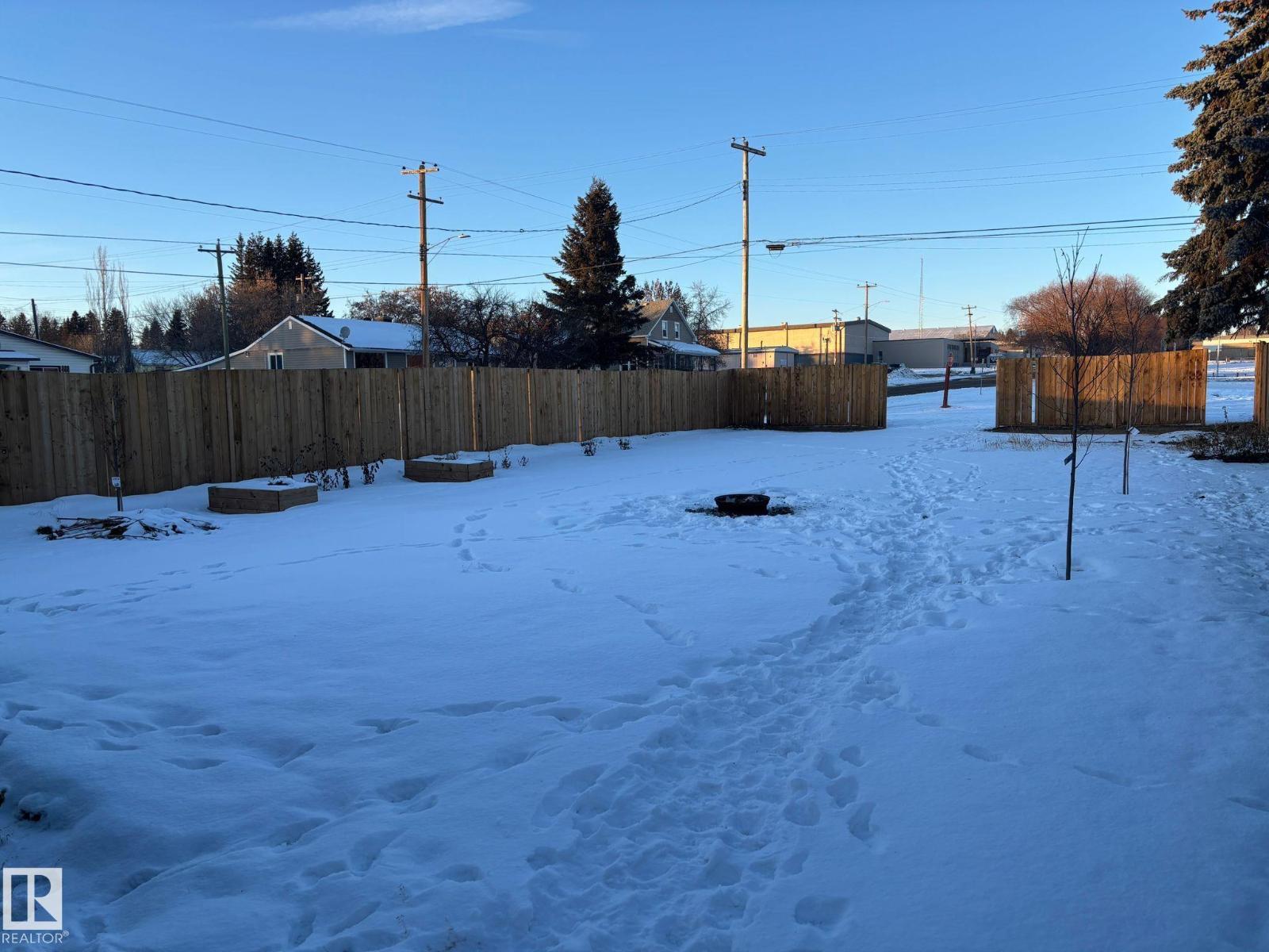 5022 51 Av, Elk Point, Alberta  T0A 1A0 - Photo 2 - E4466809