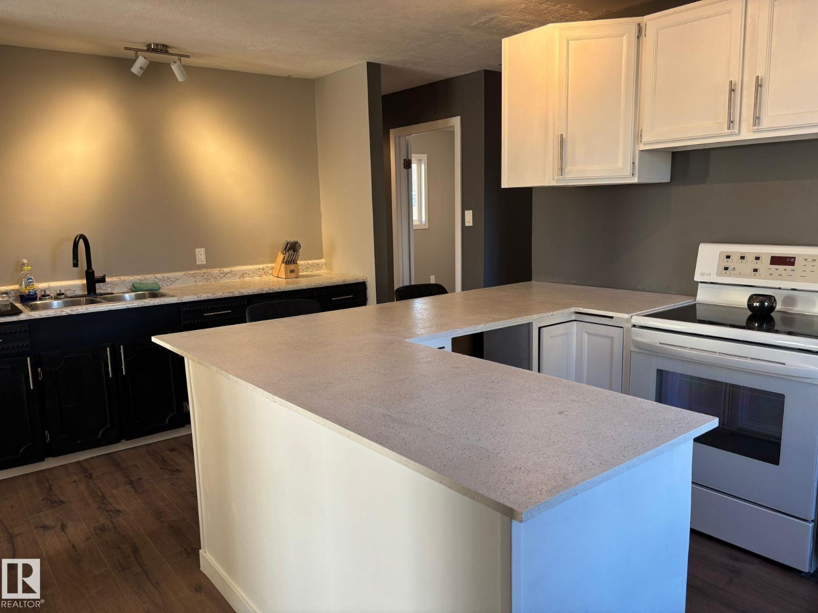 5022 51 Av, Elk Point, Alberta  T0A 1A0 - Photo 6 - E4466809