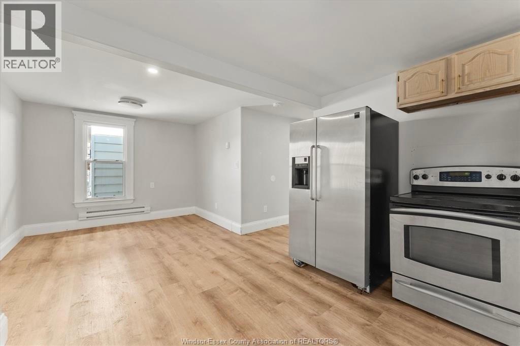 235-237 Crawford Unit# Upper, Windsor, Ontario N9A 5C3 - Photo 1 - 25030667