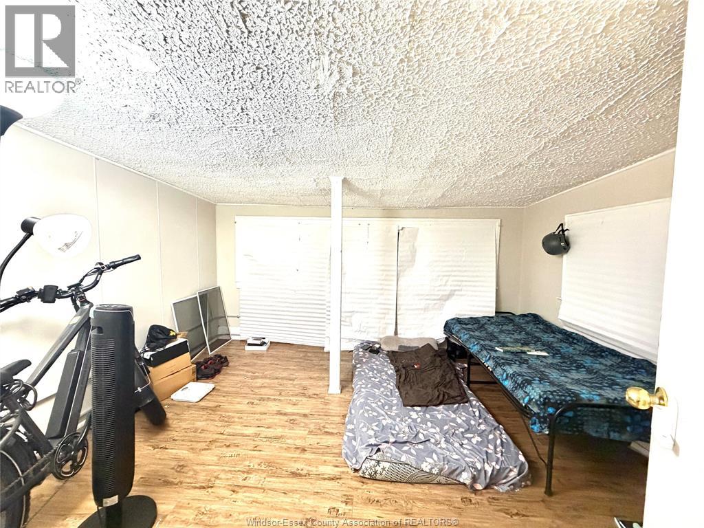 235-237 Crawford Unit# Upper, Windsor, Ontario N9A 5C3 - Photo 2 - 25030667