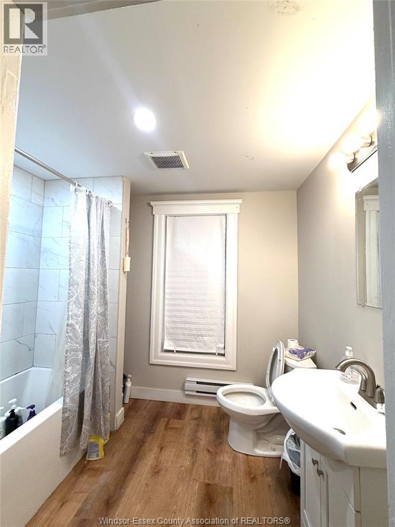 235-237 Crawford Unit# Upper, Windsor, Ontario N9A 5C3 - Photo 6 - 25030667