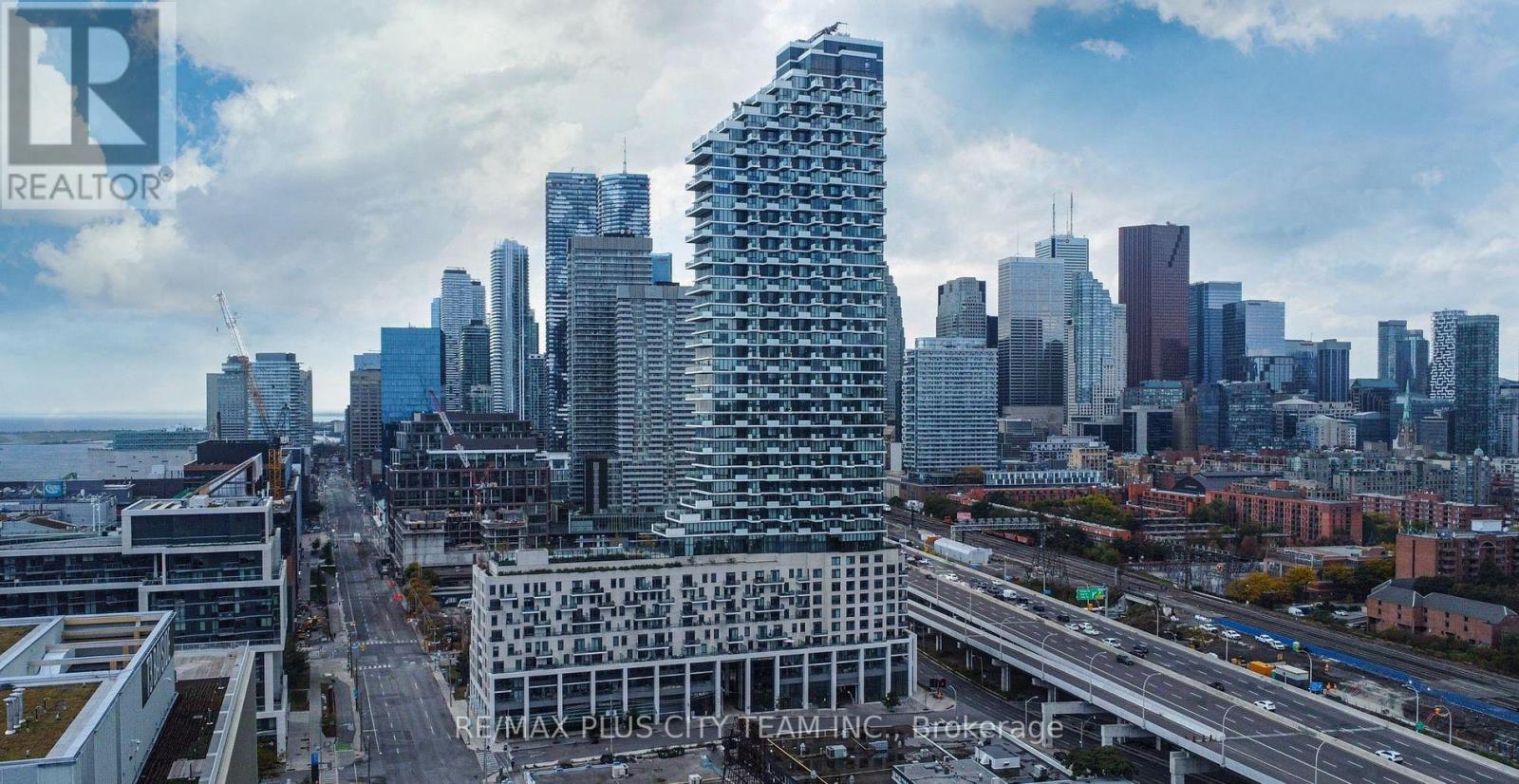 504 - 12 BONNYCASTLE STREET, Toronto, Ontario