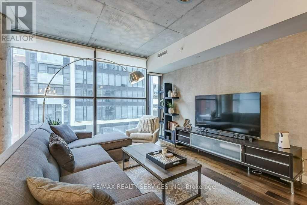 410 - 25 Oxley Street, Toronto, Ontario  M5V 2J5 - Photo 4 - C12580346