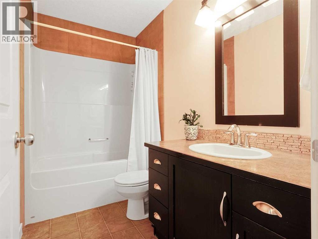 50 Elgin Meadows Green Se, Calgary, Alberta  T2Z 0L9 - Photo 32 - A2266095