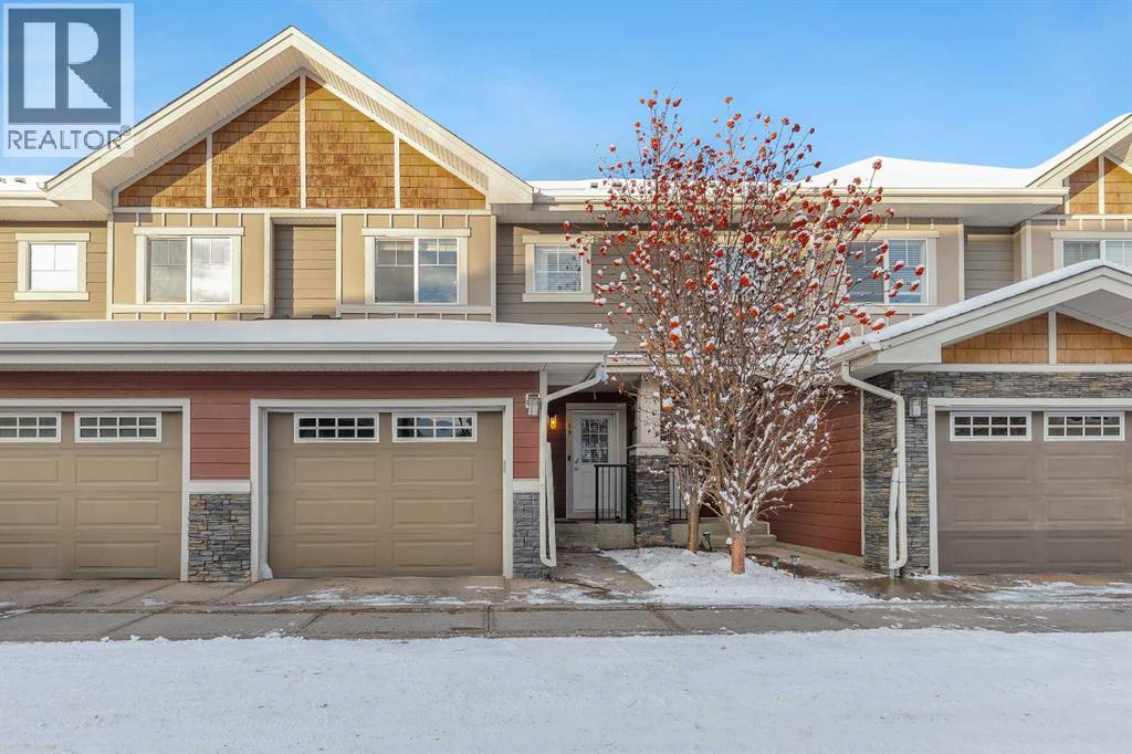 19 West Coach Manor Sw, Calgary, Alberta  T3H 1R7 - Photo 1 - A2271897