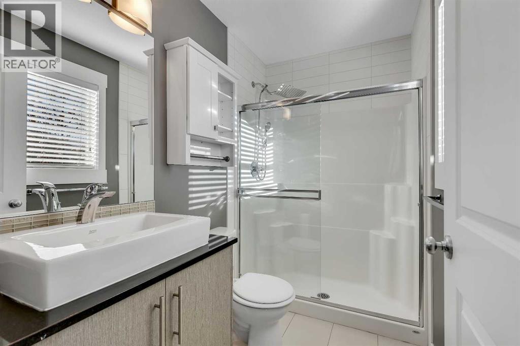 19 West Coach Manor Sw, Calgary, Alberta  T3H 1R7 - Photo 39 - A2271897