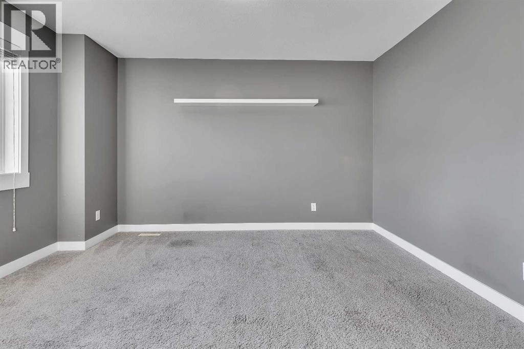 19 West Coach Manor Sw, Calgary, Alberta  T3H 1R7 - Photo 35 - A2271897