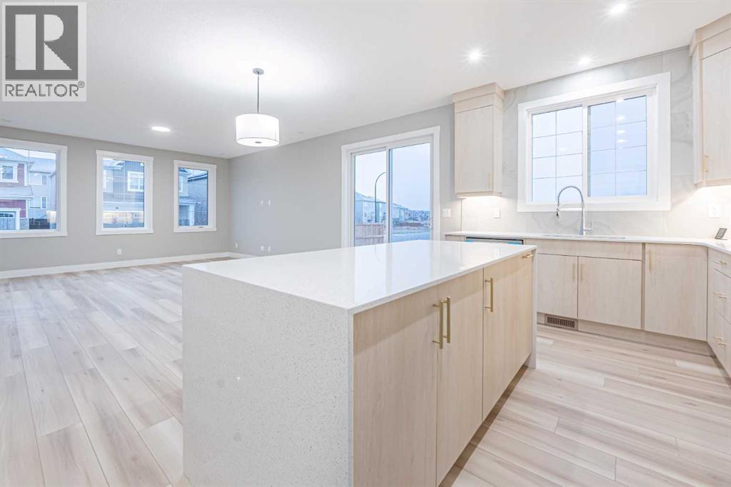 12 Cityside Crescent Ne, Calgary, Alberta  T3N 2N3 - Photo 17 - A2272830