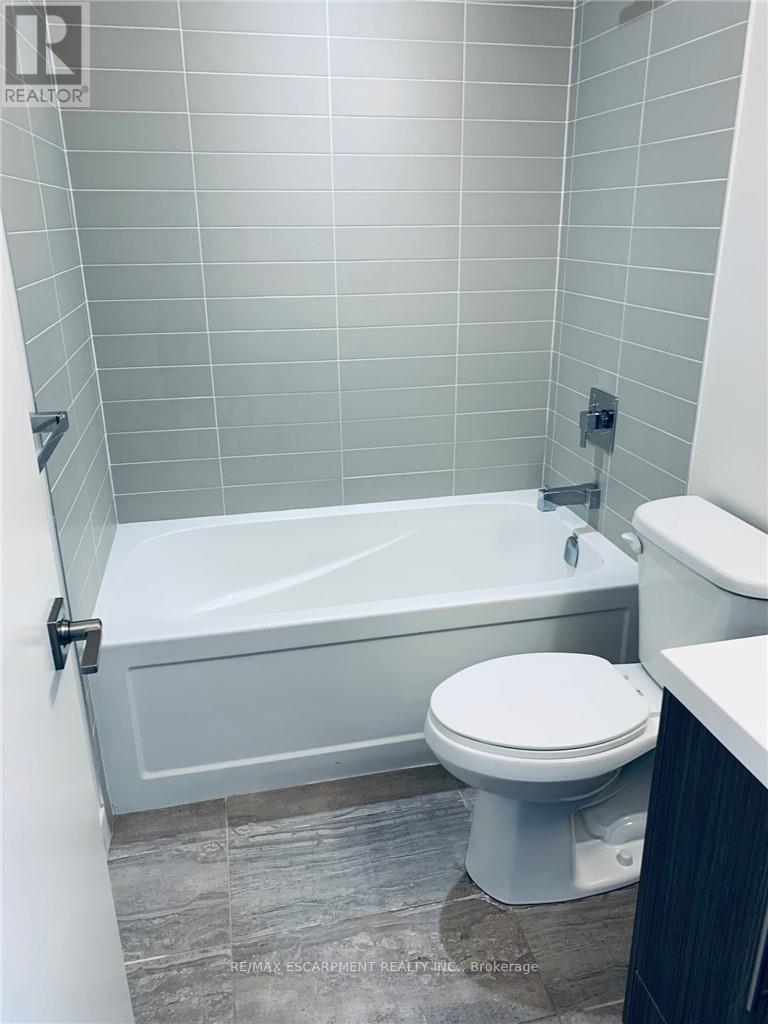 1310 - 2093 Fairview Street, Burlington, Ontario  L7R 0E6 - Photo 7 - W12580356