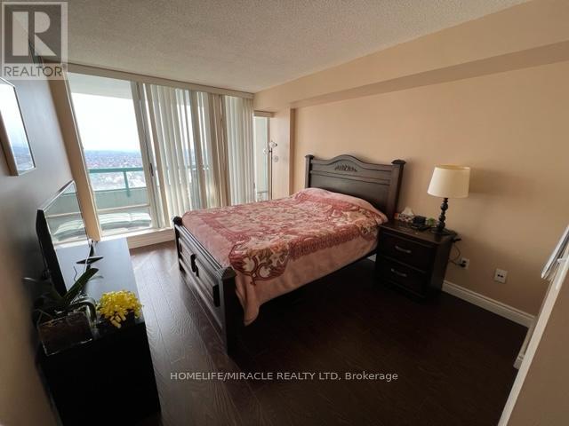 2006 - 550 Webb Drive, Mississauga, Ontario  L5B 3Y4 - Photo 5 - W12580364