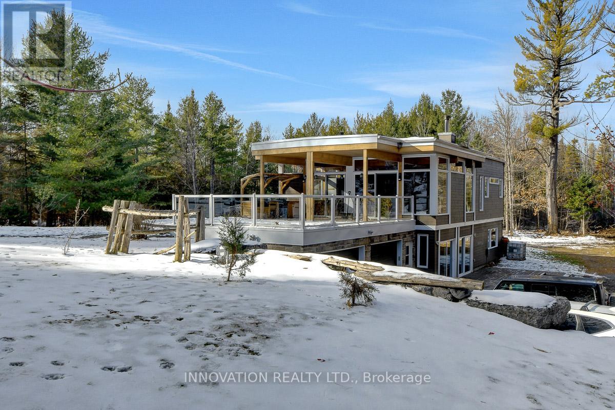 1792 BEARHILL ROAD, Ottawa, Ontario