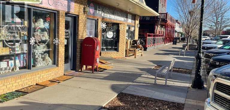 312 1 Street W, Cochrane, Alberta  T4C 1A9 - Photo 6 - A2272773