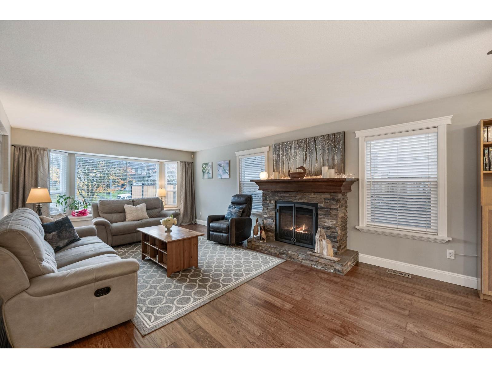 5259 197a Street, Langley, British Columbia  V3A 7Y1 - Photo 4 - R3070439