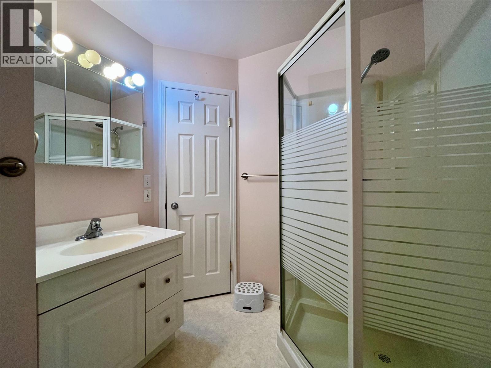 128 Ash Crescent, Tumbler Ridge, British Columbia  V0C 2W0 - Photo 9 - 10369985