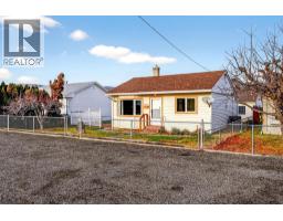 1052 Surrey Avenue North Kamloops