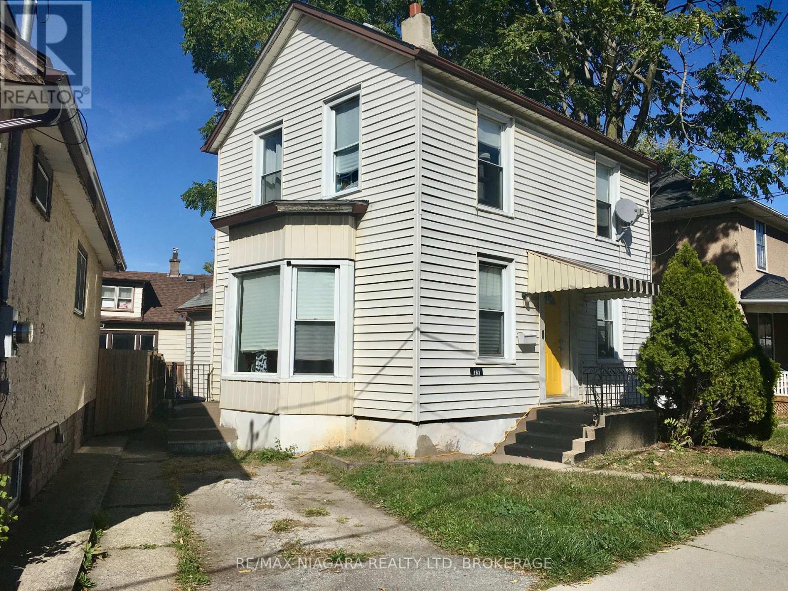 Rear Unit - 163 Welland Avenue, St. Catharines, Ontario  L2R 2N9 - Photo 34 - X12580412