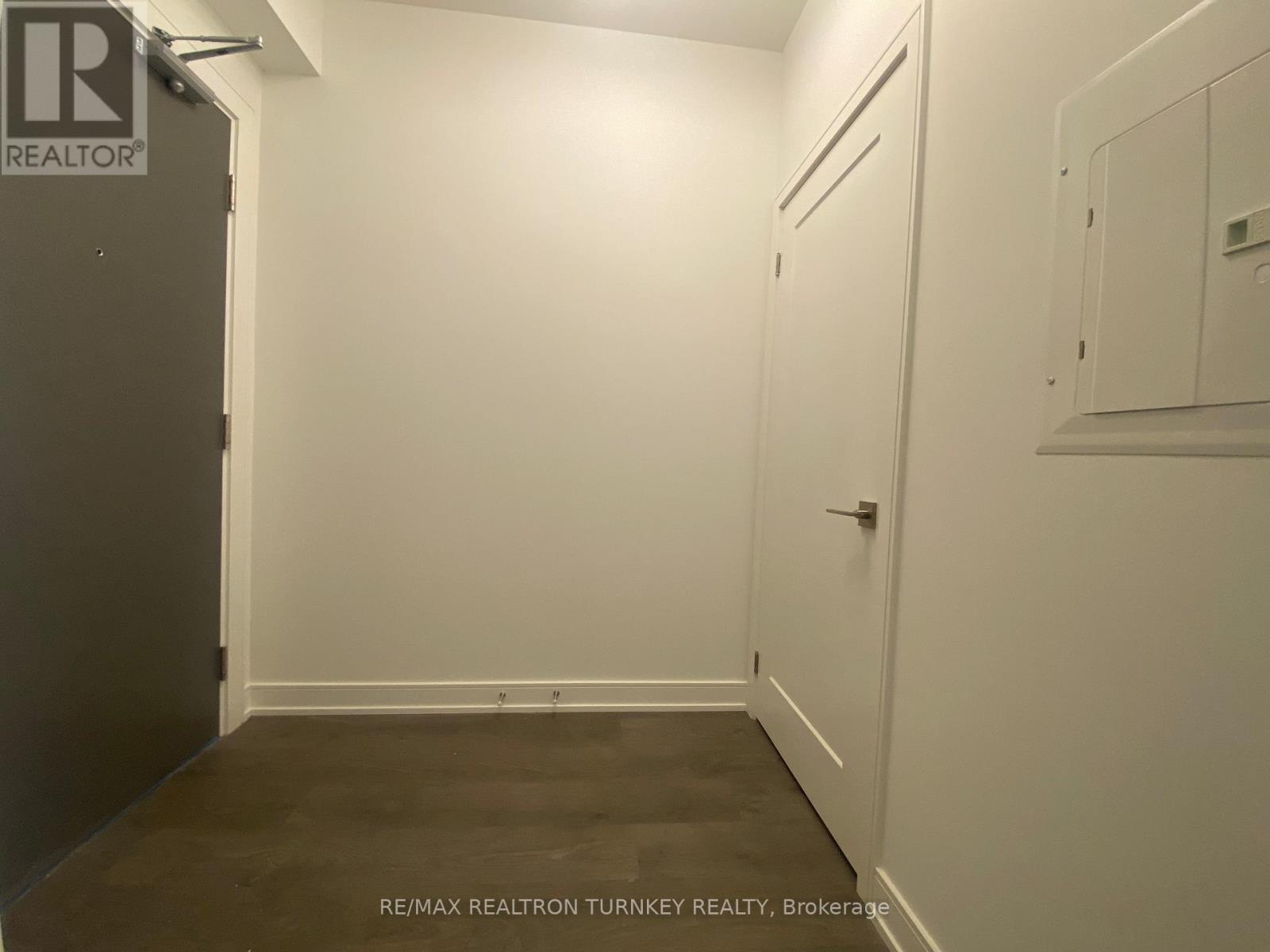 202 - 705 Davis Drive, Newmarket, Ontario  L3Y 0J1 - Photo 16 - N12575414