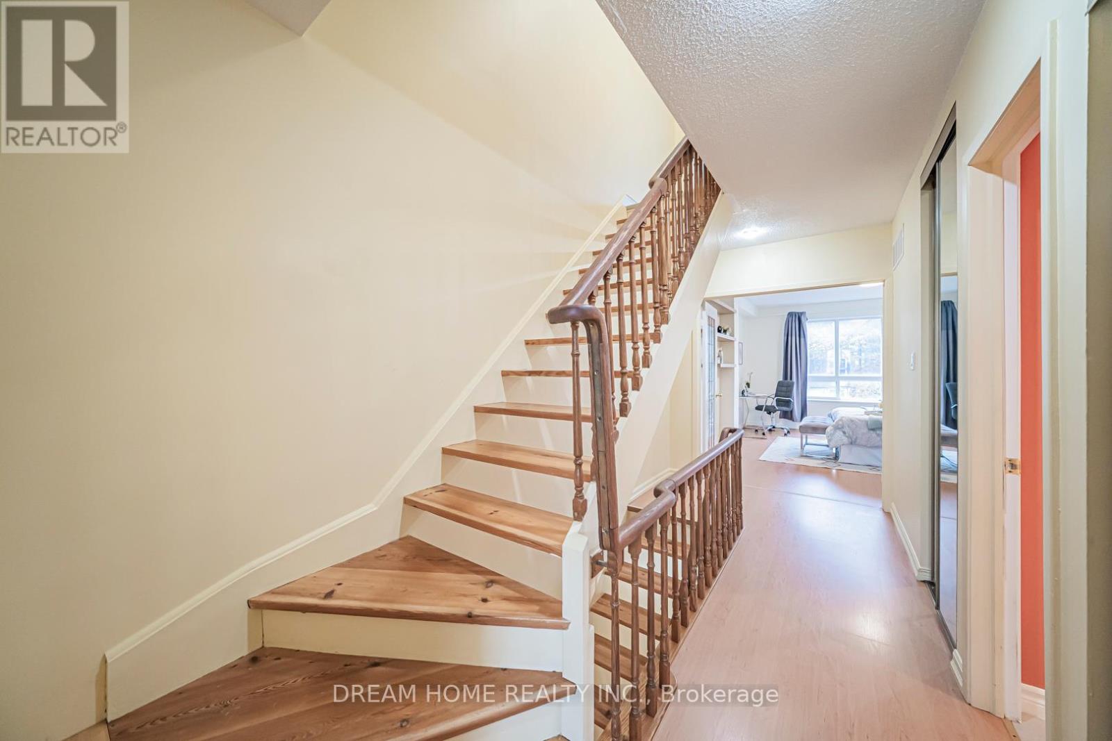 6 - 74 Upper Canada Drive, Toronto, Ontario  M2P 2A3 - Photo 20 - C12580396