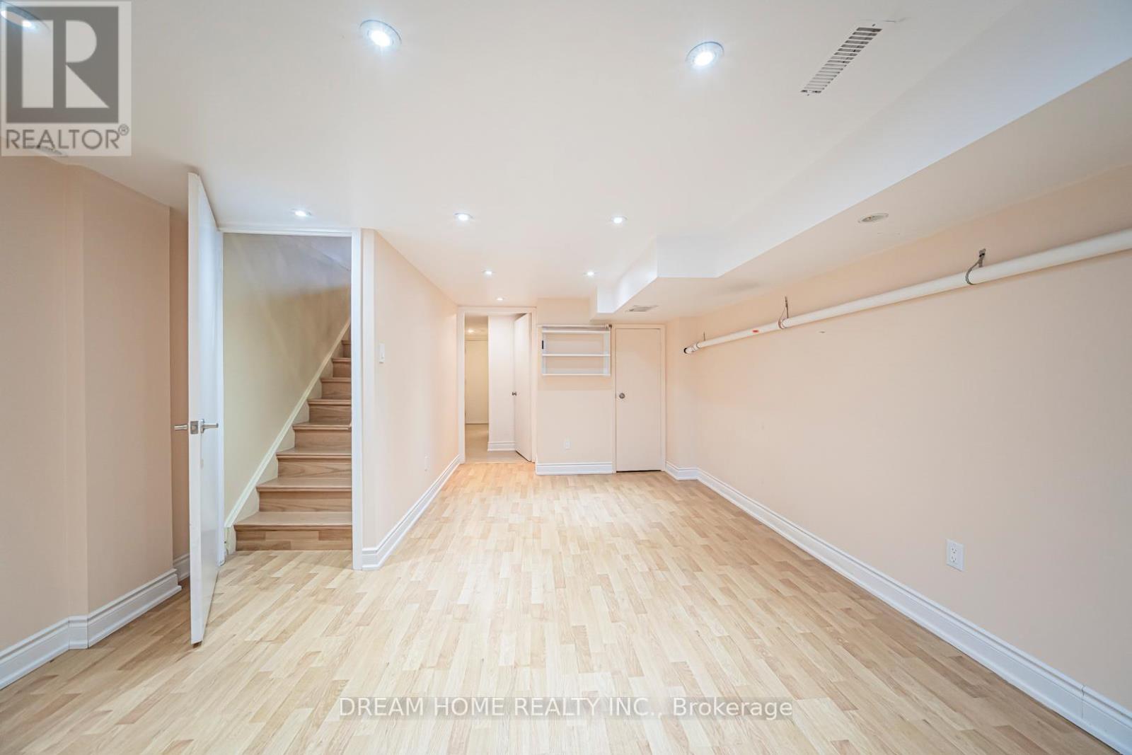 6 - 74 Upper Canada Drive, Toronto, Ontario  M2P 2A3 - Photo 28 - C12580396