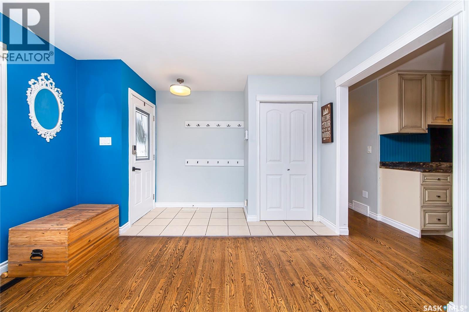 92 Morris Drive, Saskatoon, Saskatchewan  S7L 3V2 - Photo 2 - SK024708