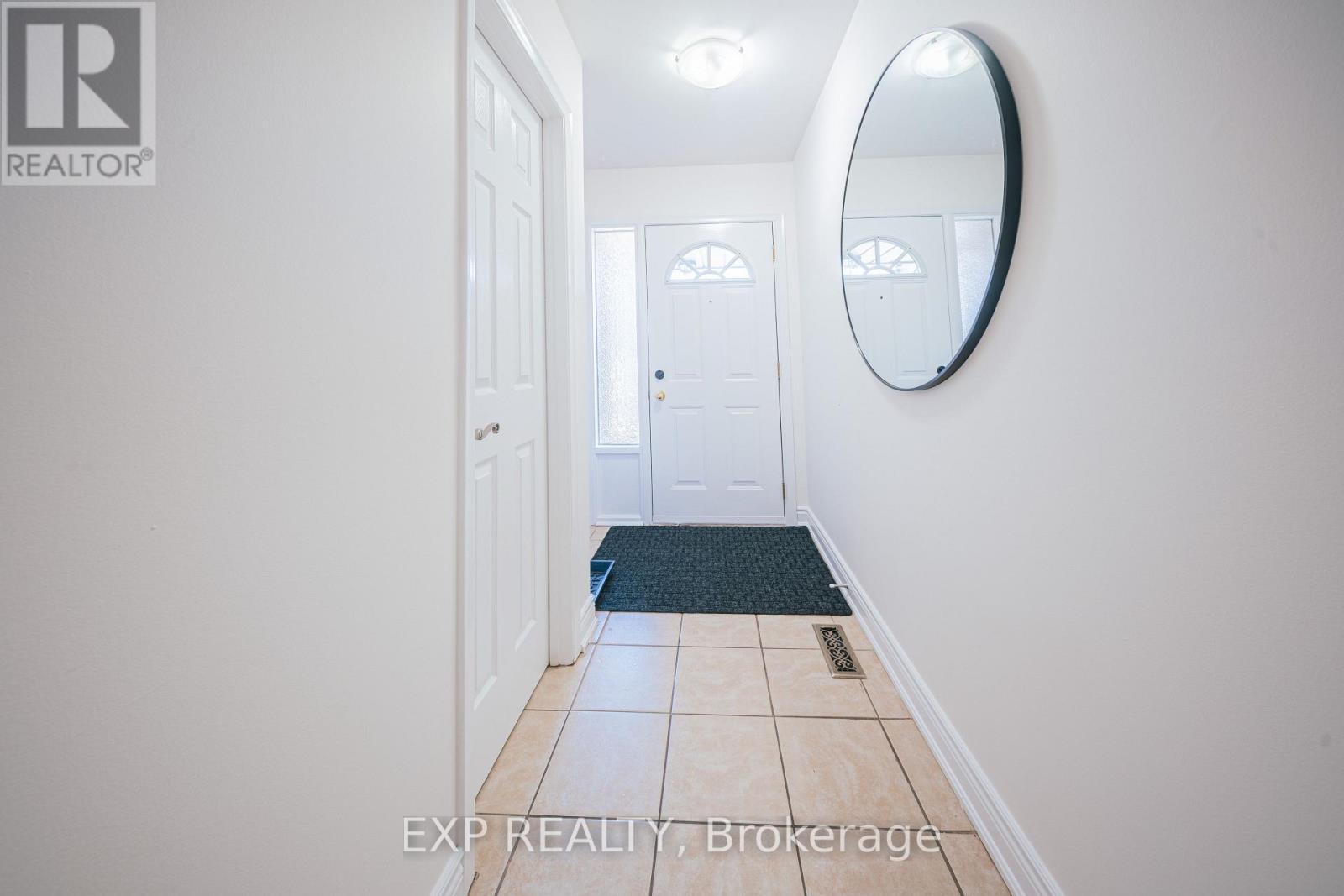 42 - 9 Michael Boulevard, Whitby, Ontario  L1N 5P4 - Photo 3 - E12580434