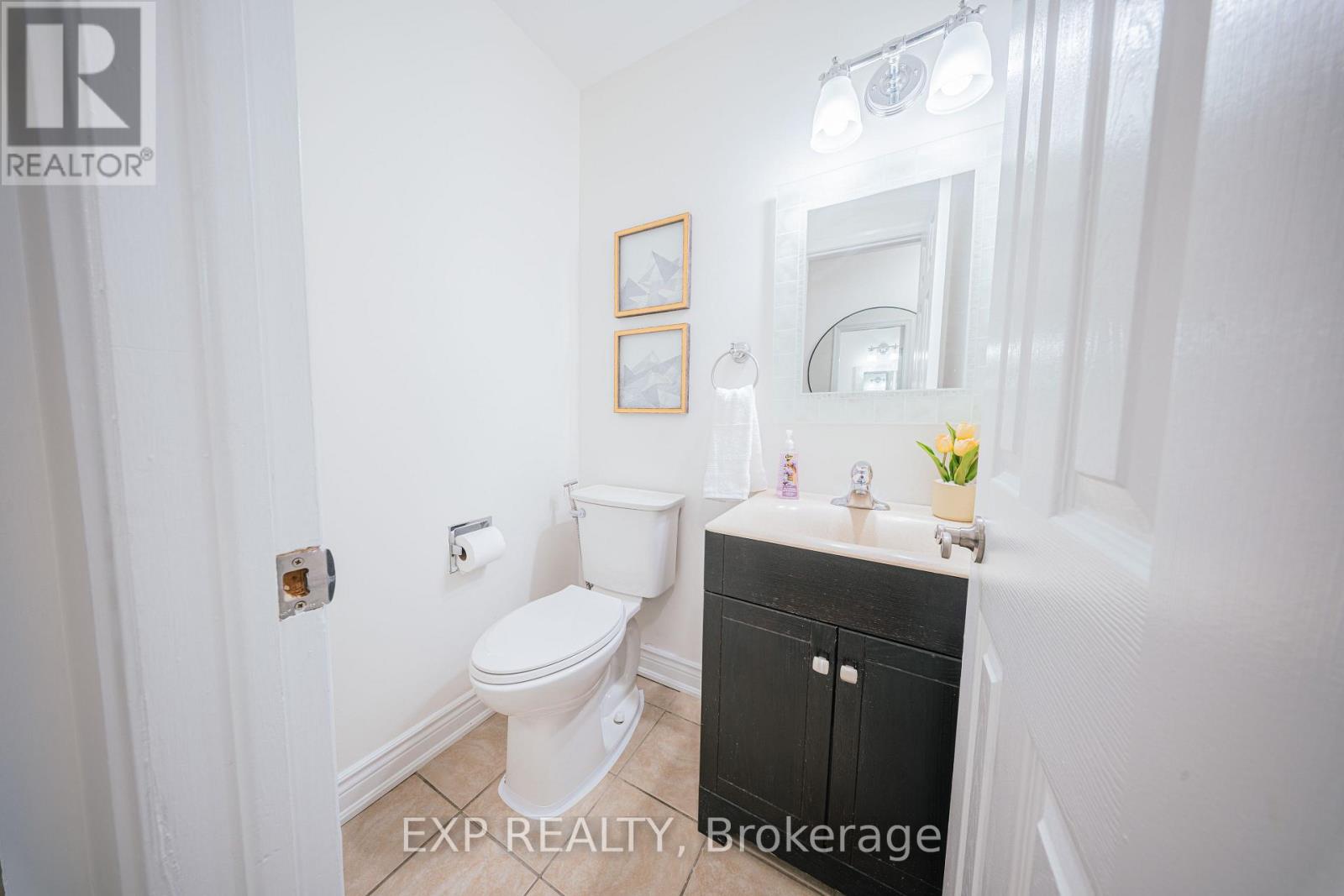 42 - 9 Michael Boulevard, Whitby, Ontario  L1N 5P4 - Photo 4 - E12580434