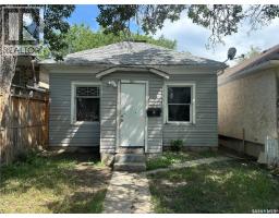 761 Athol Street Washington Park, Regina, Ca