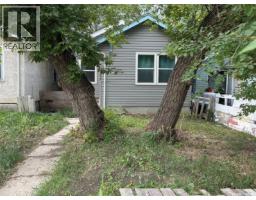 1070 Argyle Street Washington Park, Regina, Ca