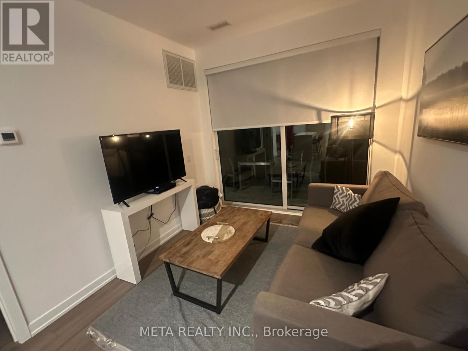 107 - 120 Carrick Trail, Gravenhurst, Ontario P1P 0A1 - Photo 2 - X12556846