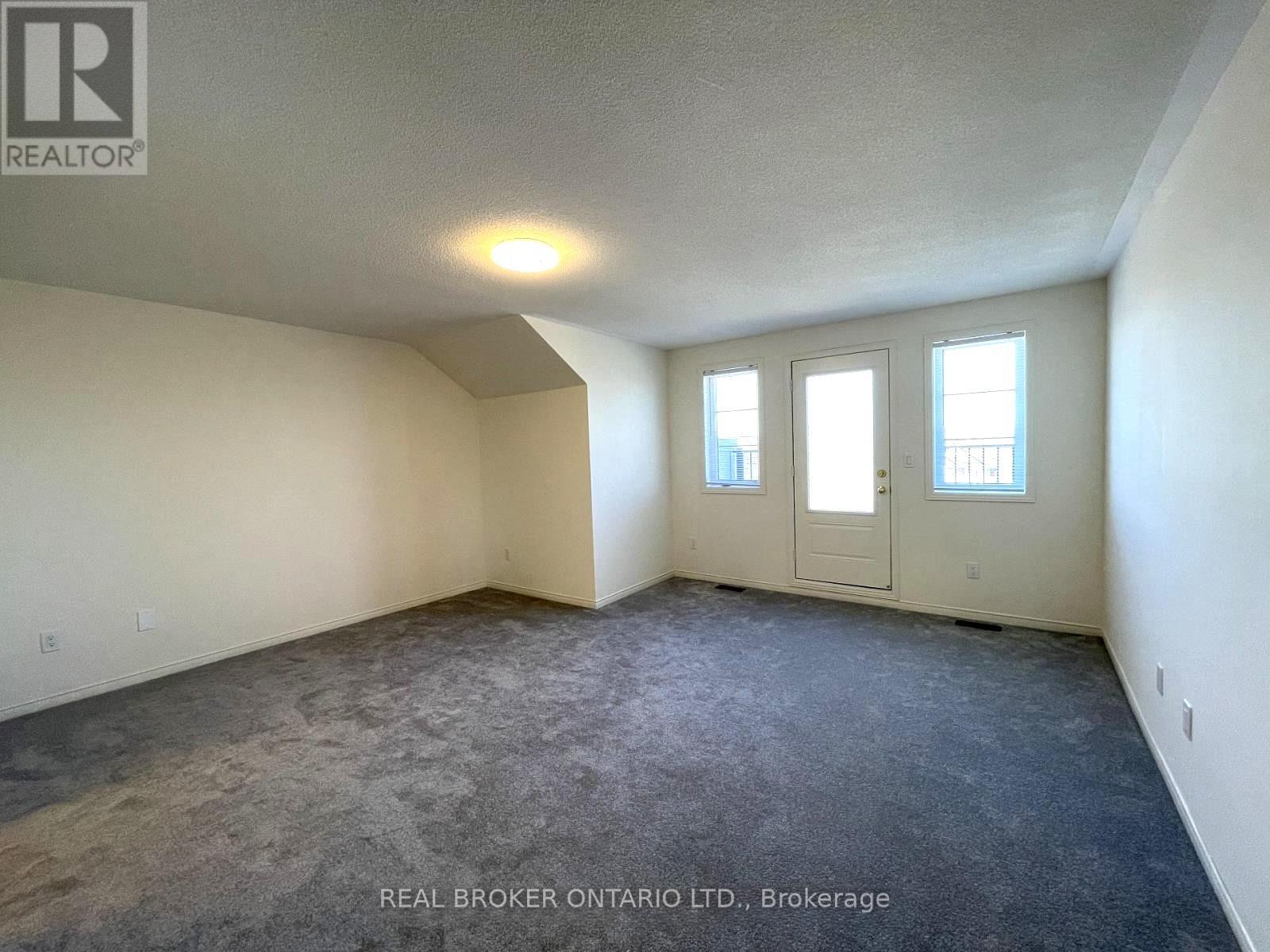 82 Ness Drive, Richmond Hill, Ontario  L4S 0K8 - Photo 35 - N12577492