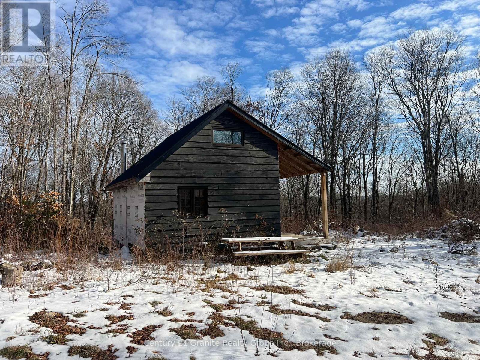 00 Ross Trail, Dysart Et Al, Ontario  K0M 1S0 - Photo 23 - X12579816